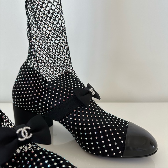CHANEL
Resille Strass Kid Suede Patent Mary Jane Black Knee High Boots - Picture 3 of 15
